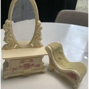 Vintage 1984 Rose Petal Place Cottage Furniture Vanity Dresser Mirror Cream/Pink